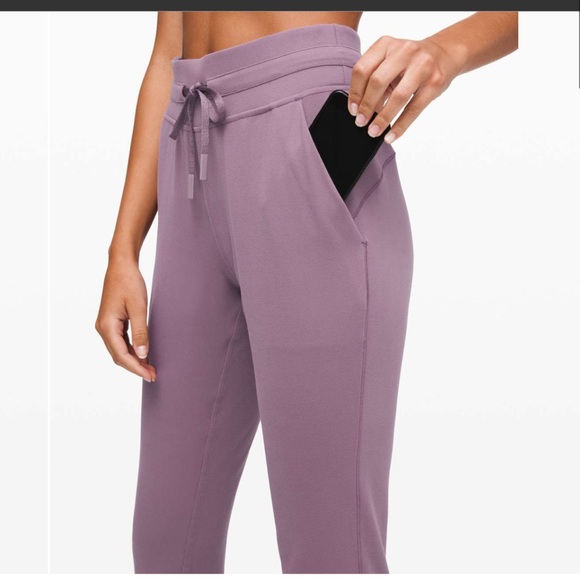 Lululemon Ready to Rulu Pant in Frosted Mulberry - BNWT! - Picture 2 of 5